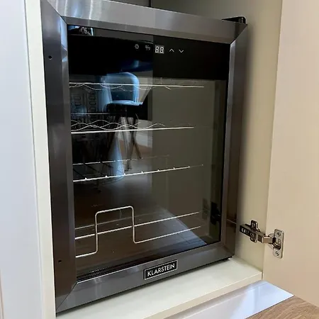 Boutique Luxury Center Apartment