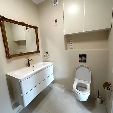 Boutique Luxury Center Apartment *