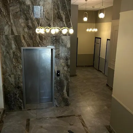 아파트 Boutique Luxury Center *